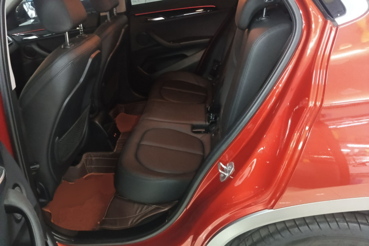 宝马X2(进口) 2019款 sDrive20i M越野套装 国VI中控内饰21