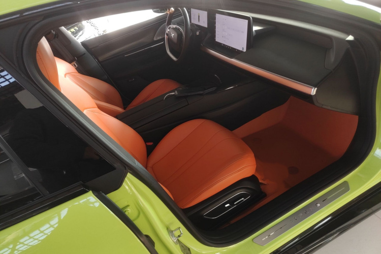 小鹏P7 2022款 670E+鹏翼版局部细节41