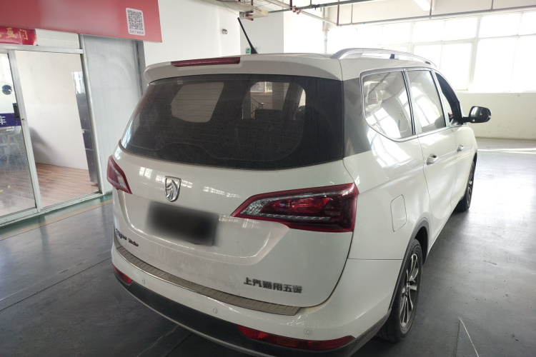 宝骏730 2019款 1.5T CVT时尚型 7座 国VI车身外观7