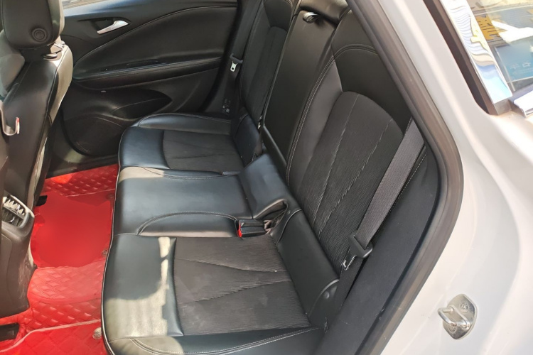 别克 威朗 2015款 三厢 20T 双离合领先型中控内饰21