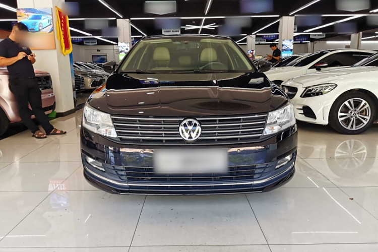 大众 朗逸 2015款 1.6L 自动舒适版车身外观6001