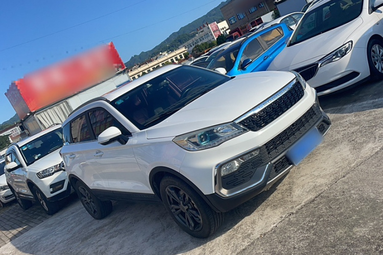 猎豹汽车 猎豹CS9 2017款 1.5L CVT舒适型车身外观6002