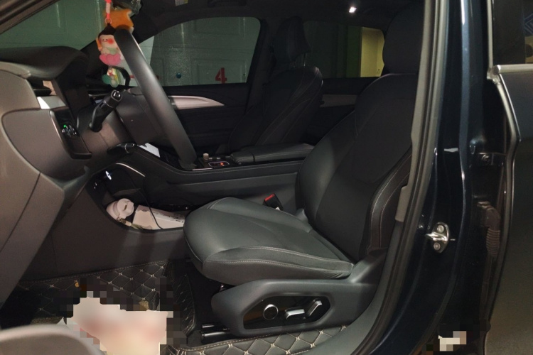 ARCFOX极狐 极狐 阿尔法T(ARCFOX αT) 2023款 480E 森林版 160kW中控内饰19