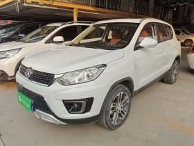 北京汽车 绅宝X35 2016款 1.5L 自动豪华版