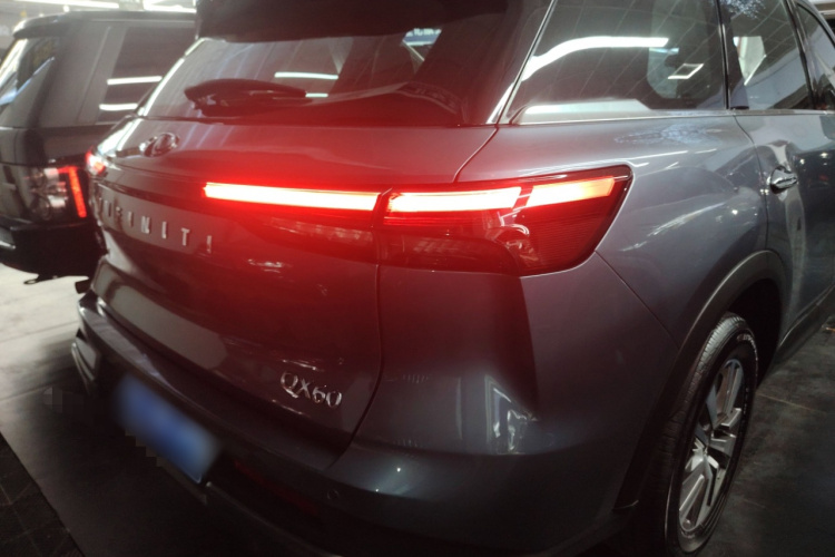 英菲尼迪QX60 2022款 2.0T 舒享版车身外观6005