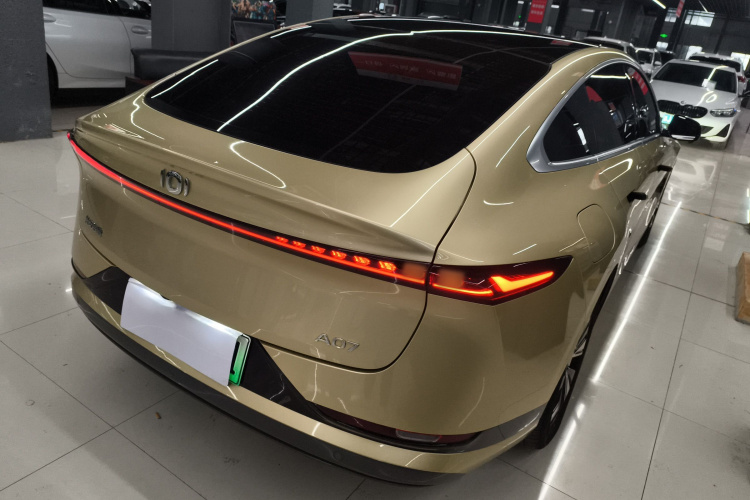 长安启源A07 2023款 增程 200 Max车身外观6005