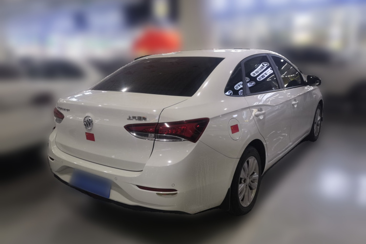 别克 英朗 2021款 典范 1.5L 自动精英型车身外观7