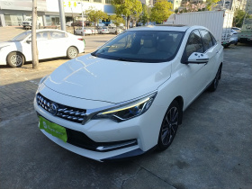 启辰D60 2018款 1.6L CVT智联豪华版