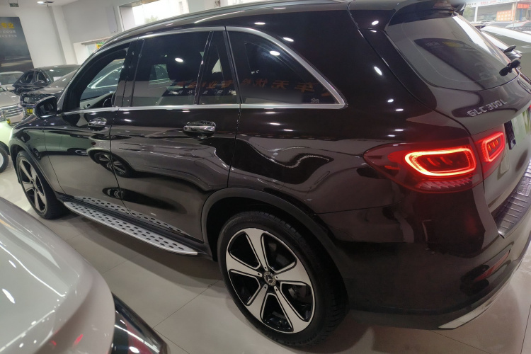 奔驰GLC 2020款 GLC 300 L 4MATIC 豪华型车身外观4