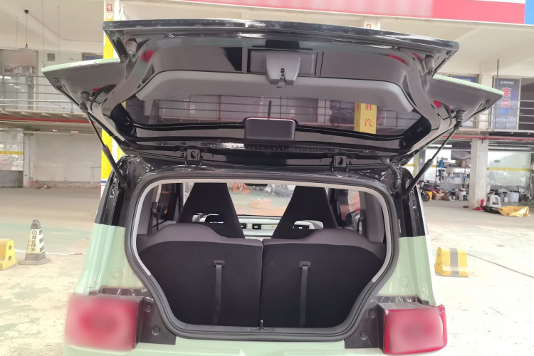 五菱汽车 宏光MINIEV 2022款 自在款 磷酸铁锂局部细节23