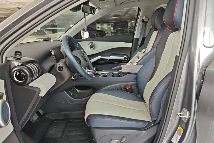 比亚迪 元PLUS 2022款 510KM 旗舰型中控内饰19