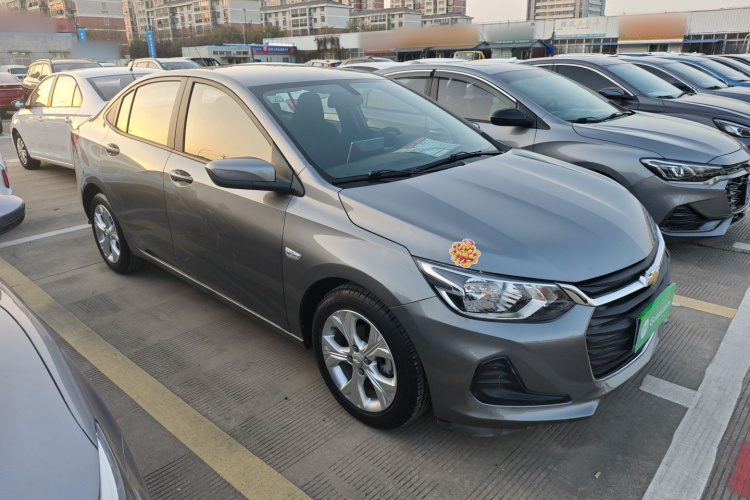 雪佛兰 科沃兹 2020款 325T 自动欣悦版车身外观6002