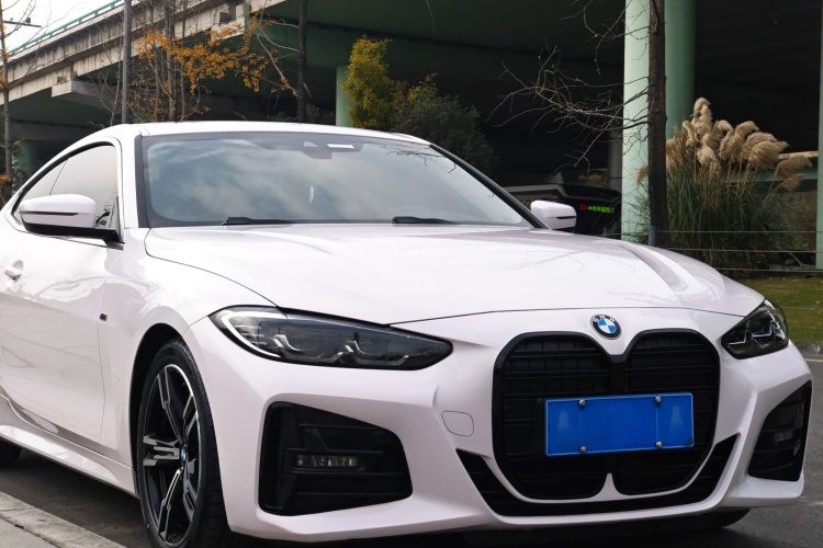 宝马4系 2022款 425i M运动套装车身外观6003