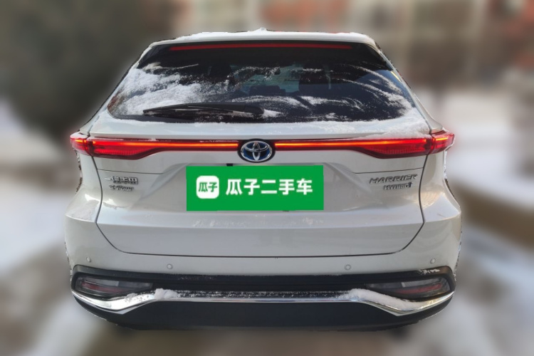丰田 凌放HARRIER 2022款 双擎 2.5L CVT四驱尊享版车身外观6