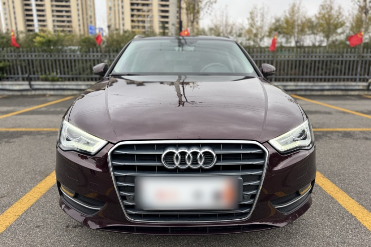 奥迪A3 2015款 Sportback 35 TFSI 百万纪念舒享型车身外观6001