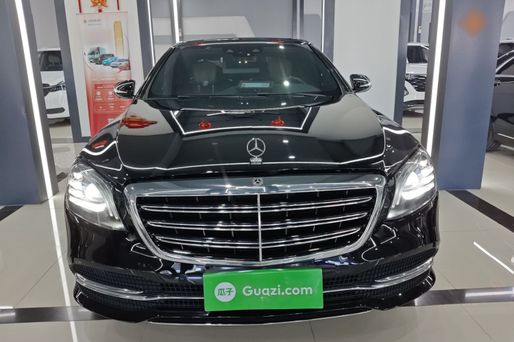 奔驰S级 2019款 S 350 L 尊贵型车身外观2