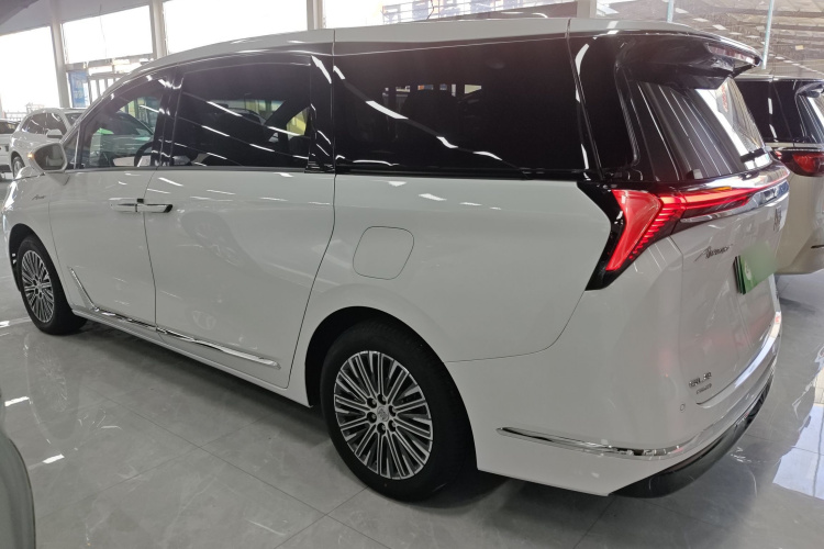 别克GL8新能源 2024款 陆尊 尊享版 7座车身外观6003