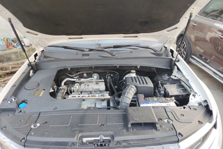 众泰 大迈X7 2018款 2.0T 自动尊贵型机舱底盘24