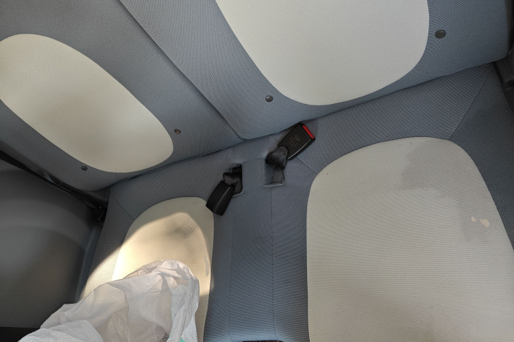 奔腾小马 2025款 222km 闪电马中控内饰21