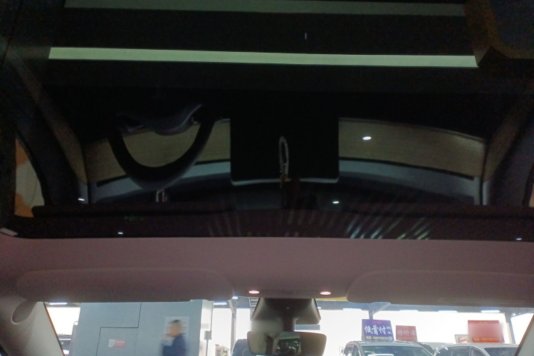 特斯拉 Model Y 2022款 改款 后轮驱动版局部细节22