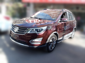 宝骏560 2015款 1.8L 手动豪华型