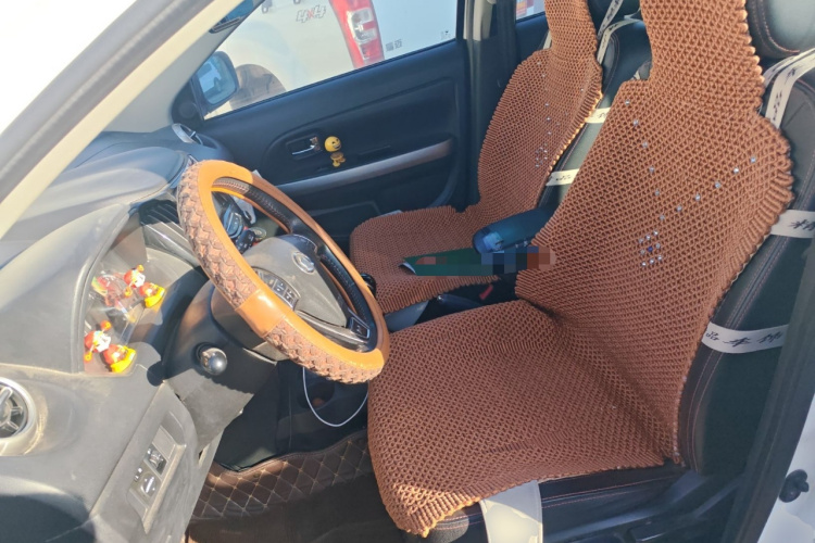 长城M4 2014款 1.5L 手动舒适型中控内饰19