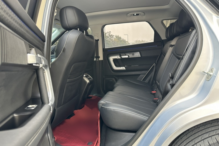 奇瑞 探索06 2024款 官改版 1.6T 四驱秘境骑士中控内饰7003