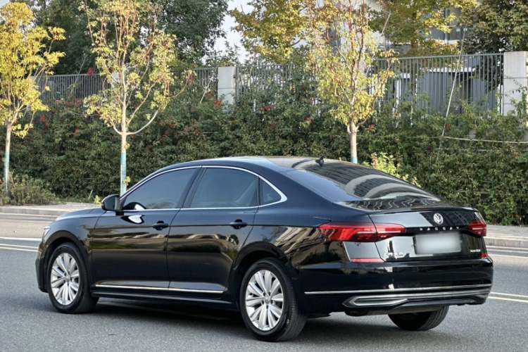 大众 帕萨特 2019款 330TSI 精英版 国VI车身外观6007