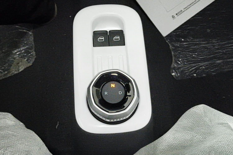 吉利银河 2025款 210km 熊猫卡丁局部细节18