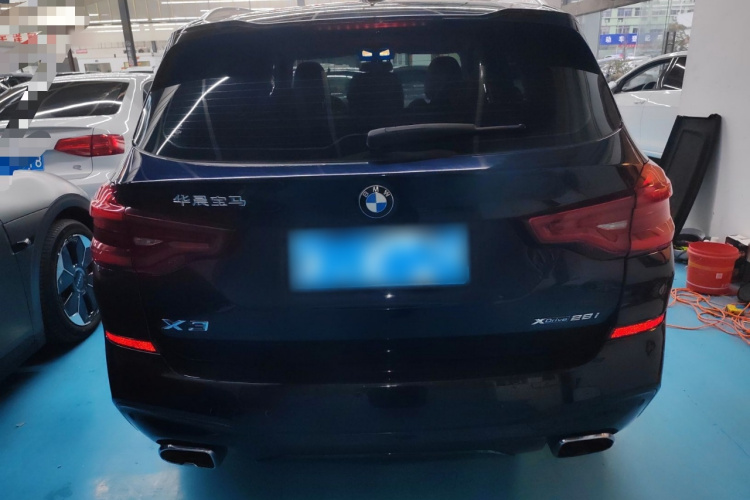 宝马X3 2020款  xDrive28i M运动套装车身外观6