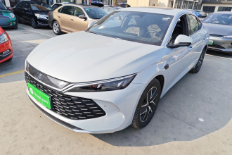 比亚迪 秦L 2025款 DM-i 智驾版 120KM超越型