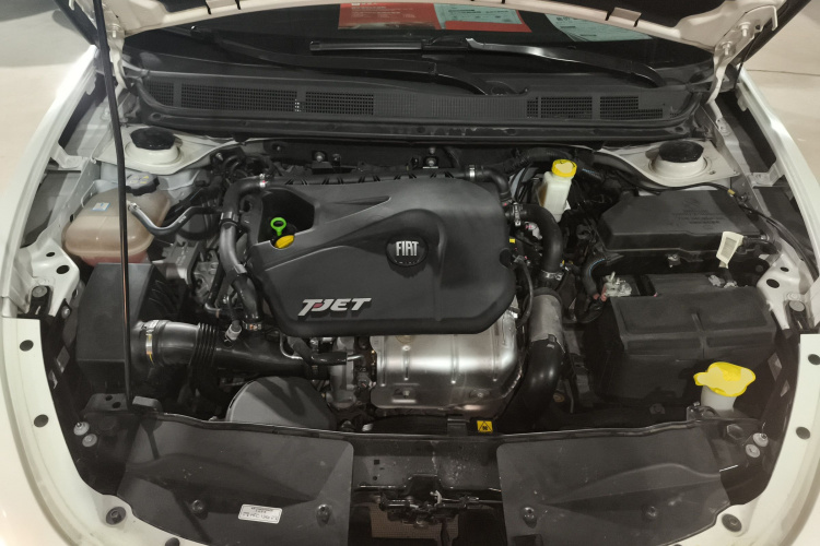 菲亚特 致悦 2014款 1.4T 自动运动版局部细节24