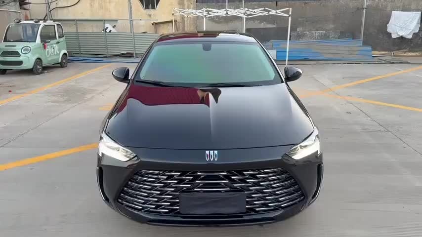 别克 君威 2024款 25T 超享版实拍1