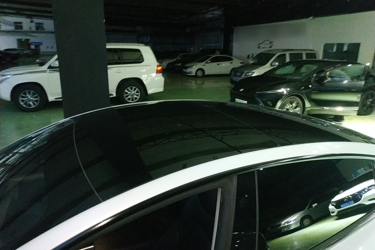 特斯拉 Model 3 2021款 标准续航后驱升级版局部细节57