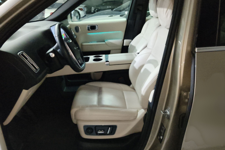 理想汽车 理想L9 2022款 Max局部细节19