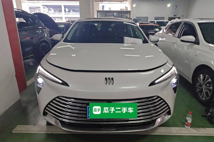 别克 君越 2025款 28T 白金版车身外观6001