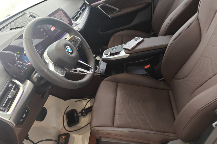 宝马X1 2024款 sDrive25Li M运动套装中控内饰19