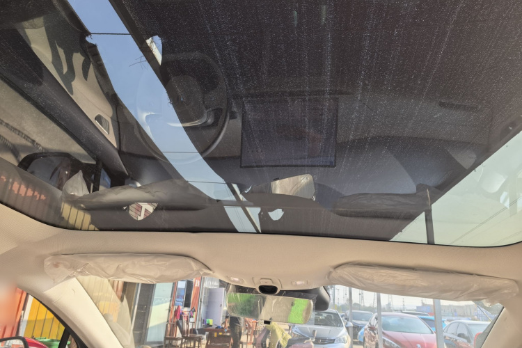 红旗天工05 2025款 550智选版中控内饰7007