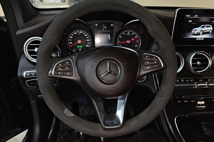 奔驰GLC 2019款 改款 GLC 260 L 4MATIC 豪华型中控内饰13