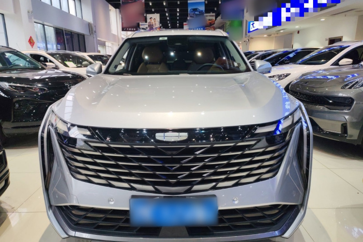 吉利汽车 博越L 2023款 1.5TD DCT尊贵型车身外观2