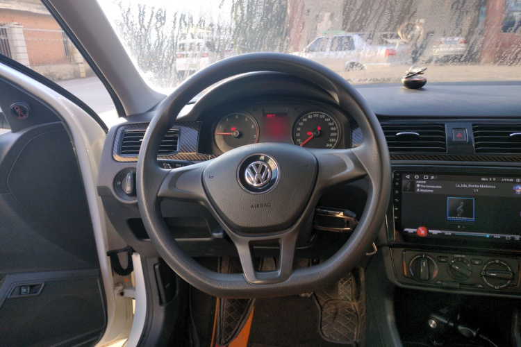 大众 桑塔纳 2019款 1.5L 手动风尚版 国VI中控内饰13