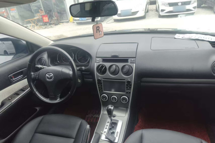 马自达6 2013款 2.0L 自动时尚型中控内饰7001