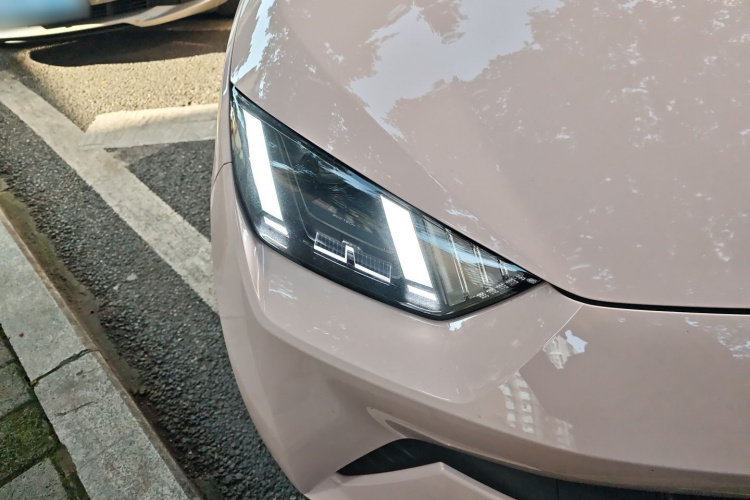 比亚迪 海鸥 2025款 305km 自由版车身外观8