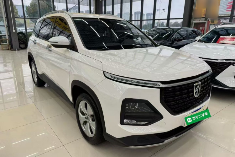 宝骏530 2021款 全球车周年纪念版 1.5T 手动舒适型 5座车身外观3