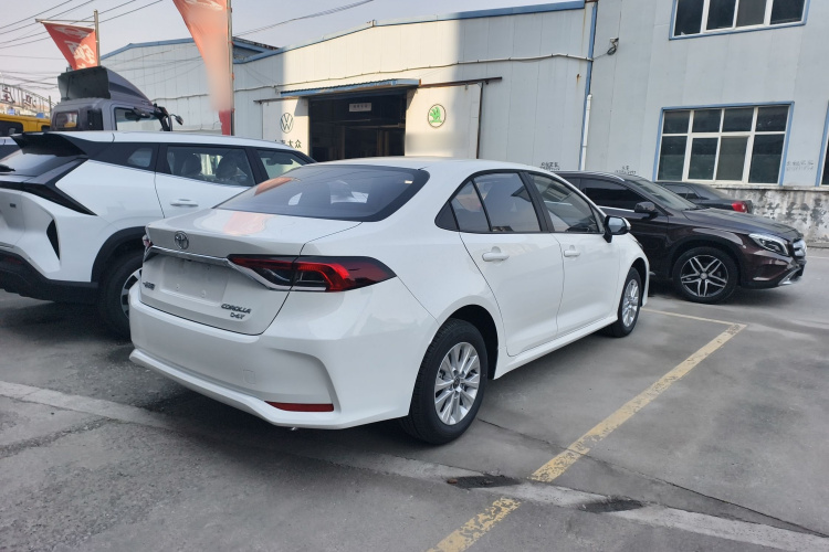 丰田 卡罗拉 2024款 1.2T 先锋版车身外观6002