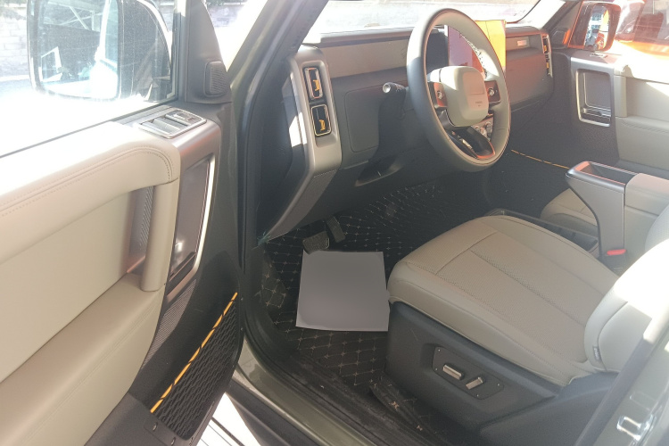 奇瑞iCAR V23 2025款 501四驱智驾版中控内饰7003