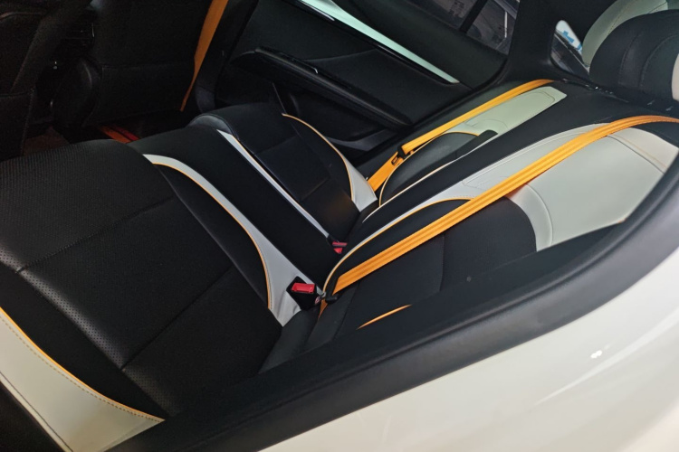 名爵 MG5天蝎座 2022款 1.5T Trophy运动旗舰版中控内饰21