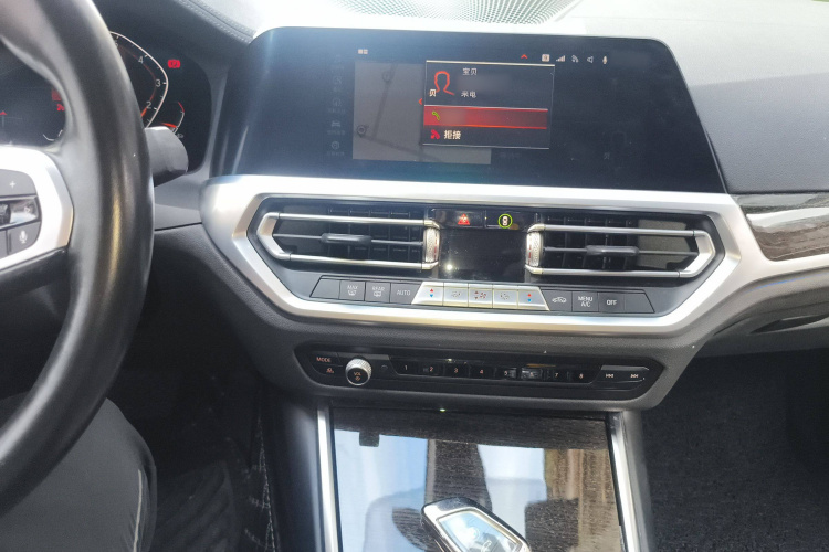 宝马3系 2021款 325Li M运动套装局部细节16