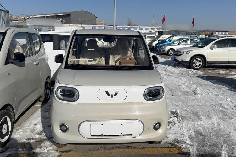 五菱汽车 宏光MINIEV 2024款 第三代 215km 青春版车身外观6001