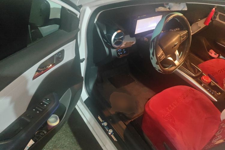 雪佛兰 科鲁泽 2023款 1.5L 双离合悦享版中控内饰20